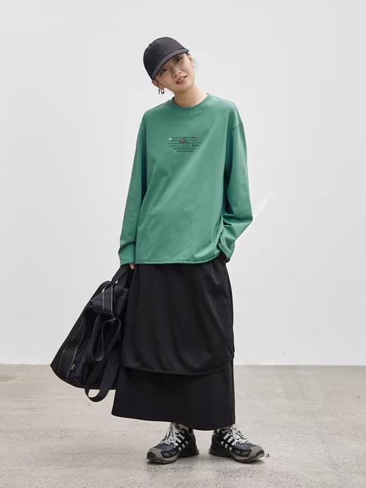 步履不停/4C16067C/慵懒印花图案白色长袖t恤 商品图1