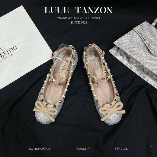 华伦家 2023早秋新款缎面芭蕾鞋 商品图1