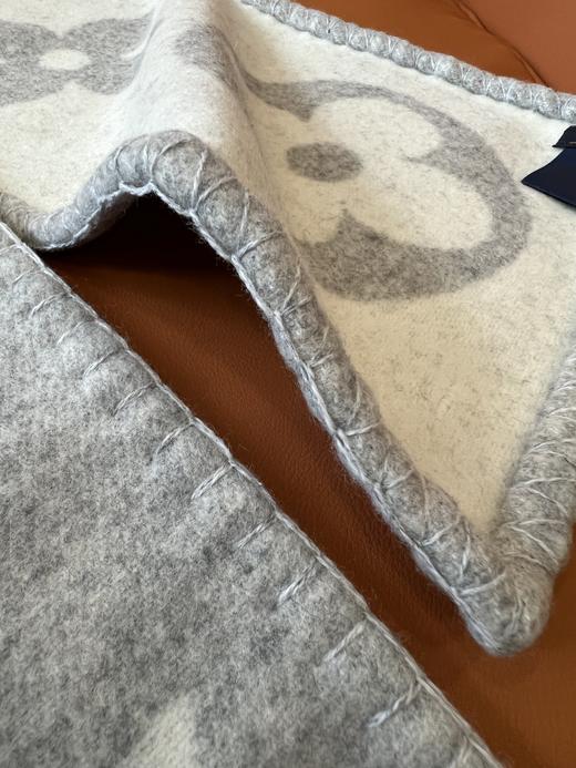 驴家羊绒锁边秀围巾（灰色）正品级 商品图6