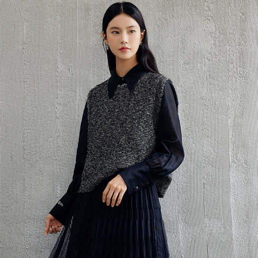 玳莎无袖圆领针织背心女2024年秋季新款毛边高级感设计感外搭上衣  EC33001 商品图2