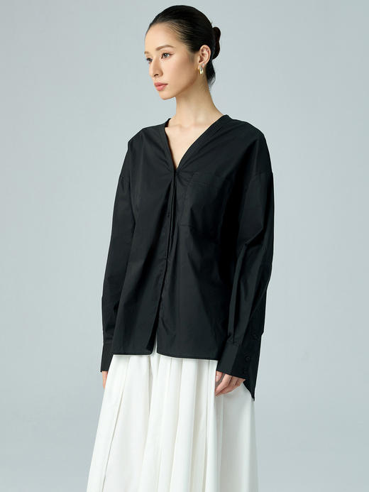 【E】稚佑||通勤风纯色V领廓形长袖衬衫-素茶 商品图0