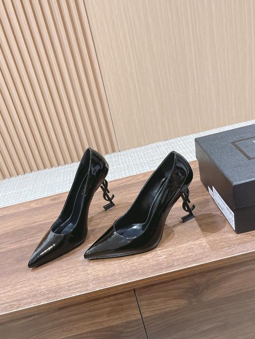 Y*L 罗兰家 经典系列字母金属跟漆皮高跟鞋 （HD） 商品图3