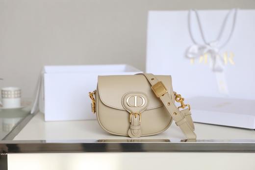 D家 Bobby 磁性扣环搭配装饰性CD扣光面牛皮革 单肩斜挎包D家 商品图8