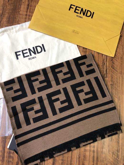 FEND经典F围巾（正品级） 商品图4