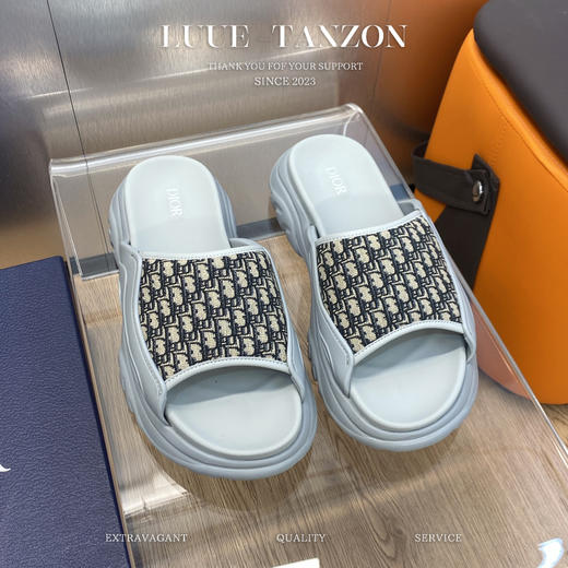 迪家 2023春夏 新情侣款沙滩凉鞋 商品图0