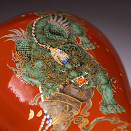 矾红地五彩描金招财进宝貔貅纹梅瓶 商品图4