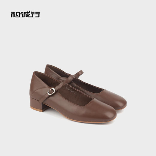 和诚行 2024秋冬新款法式复古时尚浅口单鞋女方头中跟单鞋1580156 商品图0