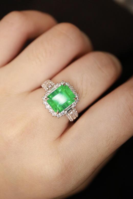 3.46ct 祖母绿戒指 商品图8