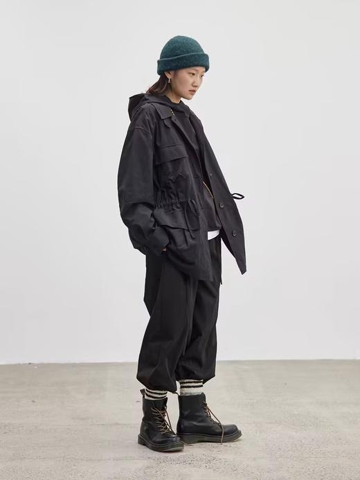 步履不停/4C43114C/户外宽松速干抗皱伞兵长裤 商品图1