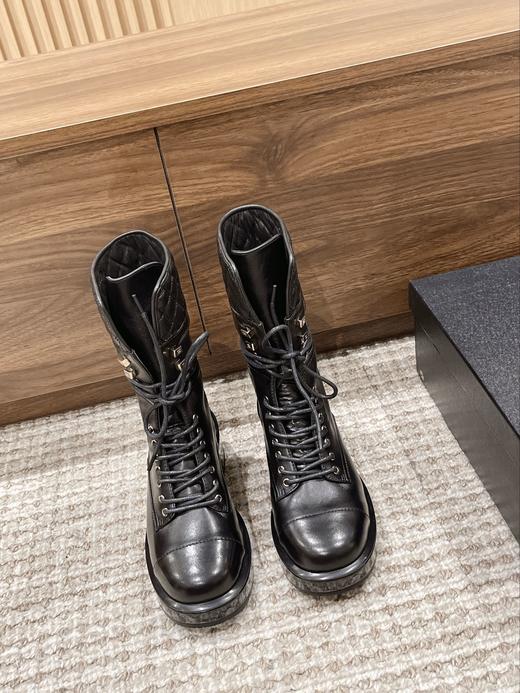 香奶奶  秋冬短靴新品 立体圆润的形体，很飒哦 商品图4