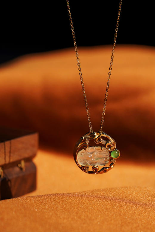 【喆】翡翠麒麟吊坠 商品图0