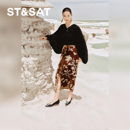 星期六气质通勤尖头方扣水钻单鞋SSC3111079 商品图3