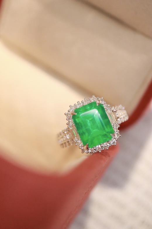 3.46ct 祖母绿戒指 商品图3