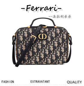 D家秋冬 新老花相机包，颜值在线的一款盒子包！D家