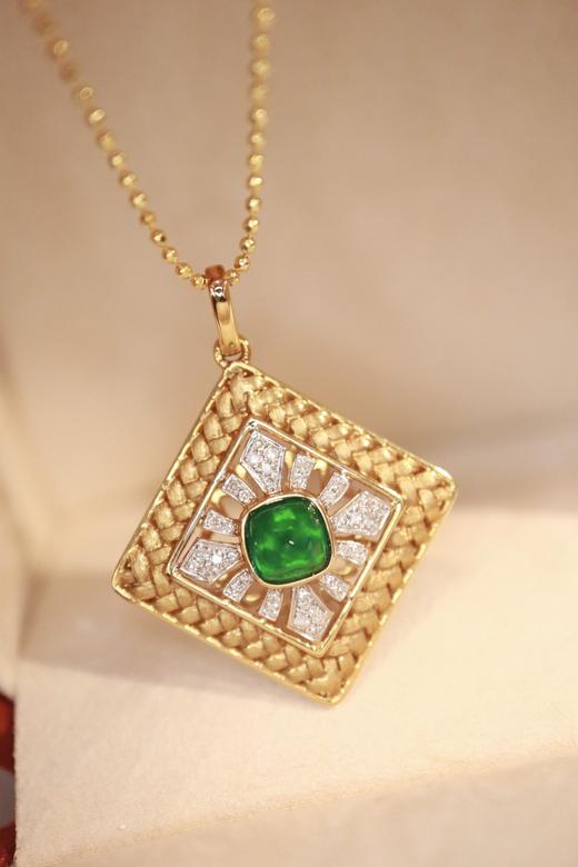 0.7ct 祖母绿吊坠 商品图6