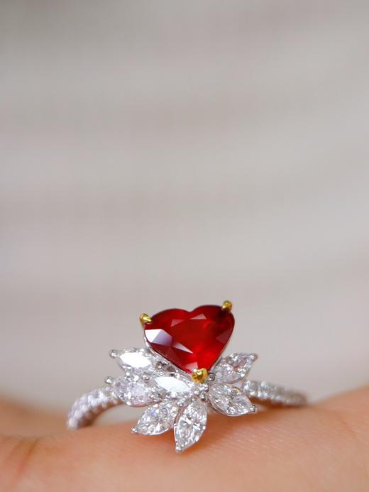 1.06ct 3.86g 红宝石戒指 商品图1