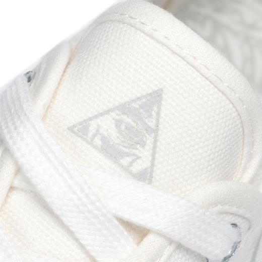 BKxFEIYUExSTA飞跃联名百鬼之王低帮帆布鞋 商品图4