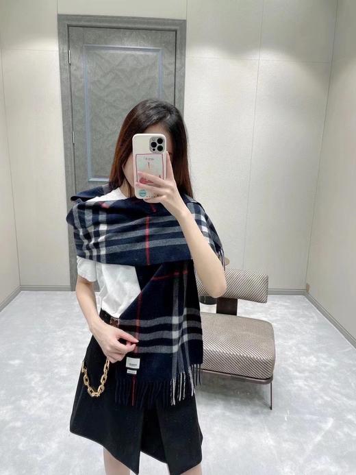 B家羊绒围巾 商品图0