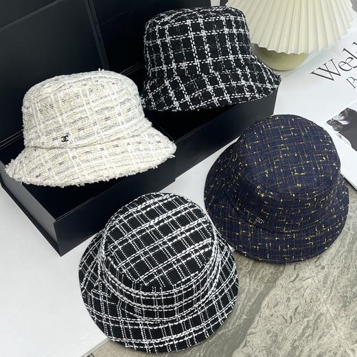 Chan*l 小香 新款早秋粗纺大格纹渔夫帽（CC） 商品图0
