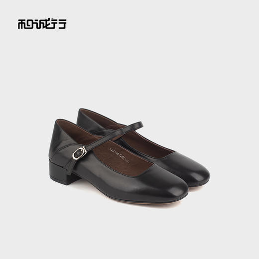 和诚行 2024秋冬新款法式复古时尚浅口单鞋女方头中跟单鞋1580156 商品图4