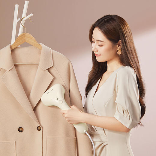 【星星商城】小熊（Bear） 挂烫机 120ml升级水箱 一熨即平 不锈钢面板 48小时发货 商品图1