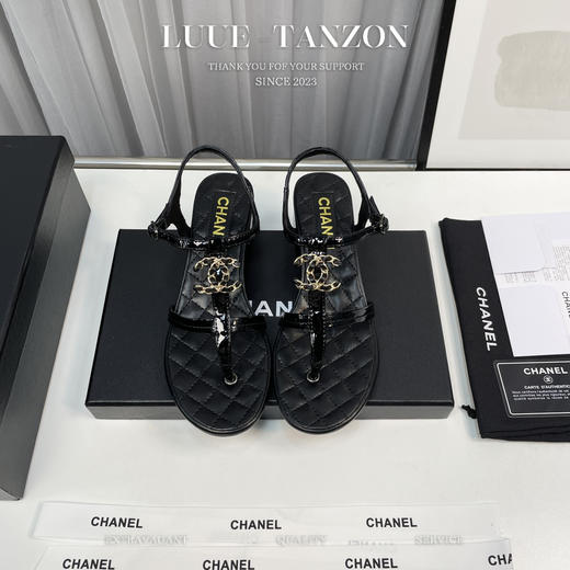 香奶奶 明星网红 热捧的火爆夹脚凉拖 商品图1