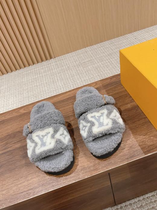 驴家 平底毛拖 logo字母和 Monogram 花卉 拖鞋 五色可选(HD) 商品图1