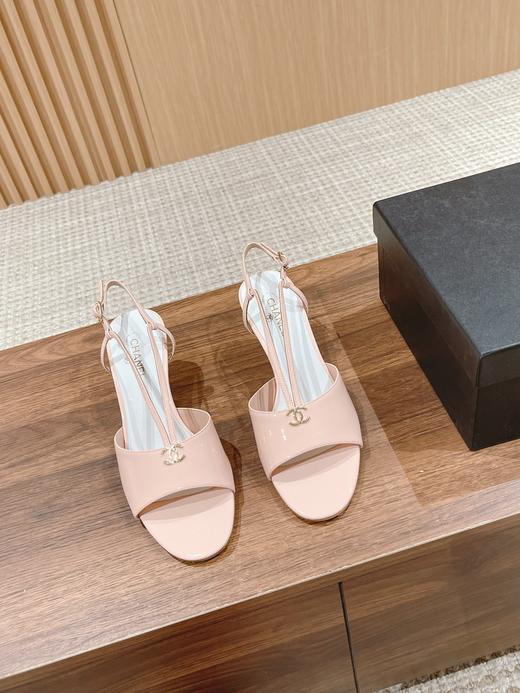 香奶奶 2023夏季珍珠中跟拖鞋 商品图0