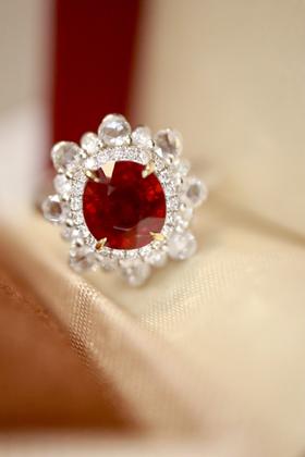 2.02ct 红宝石戒指吊坠