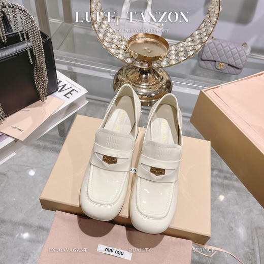 缪家  全新金币乐福漆皮高跟鞋(LB) 商品图1