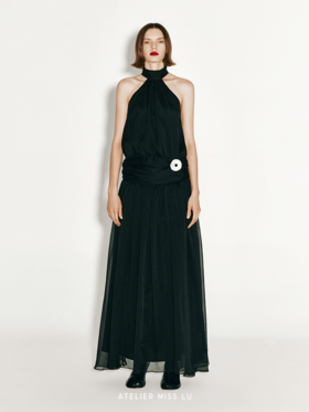 【奥罗拉】飘逸多层设计挂脖低腰礼服长裙