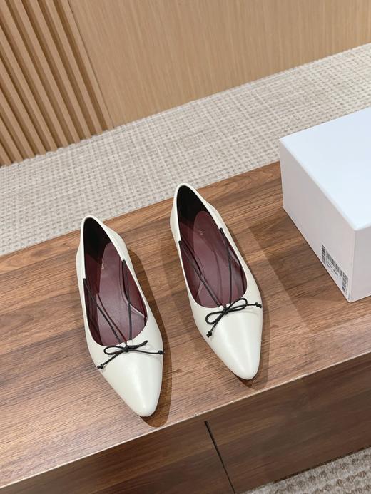 TR 经典极简尖头小低跟单鞋 商品图2