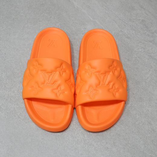 驴家 monogram 浮雕拖鞋(HD) 商品图1