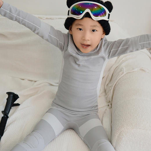 Leorrey乐拉男女童儿童健身衣运动跑步服秋冬训练滑雪打底保暖套装 商品图7