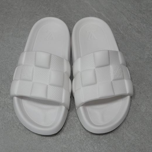 驴家 monogram 浮雕拖鞋(HD) 商品图1