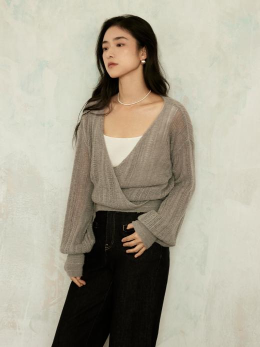 交叠裹身式正反两穿镂空毛衫FCE3WST083 商品图0