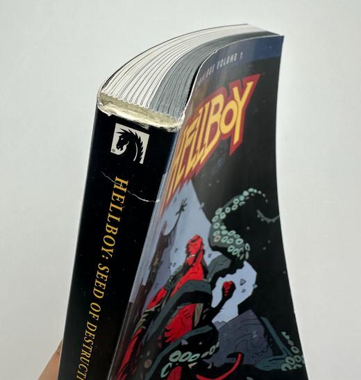 微瑕 地狱男爵 毁灭起源 英文原版 HELLBOY OMNIBUS 1 地狱男爵原版漫画 黑马漫画 麦克·米格诺拉作品 商品图1