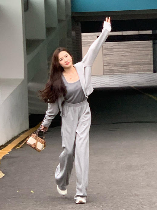 【百图lulu定制】【仿羊绒套装】仿羊绒 柔软细腻暖糯  双头拉链连帽外套 中锋线长裤 套装 商品图14