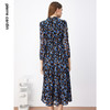 皮尔卡丹女装连衣裙春秋蓝花色V领中长款碎花大摆裙P3336E3928N3
 商品缩略图2