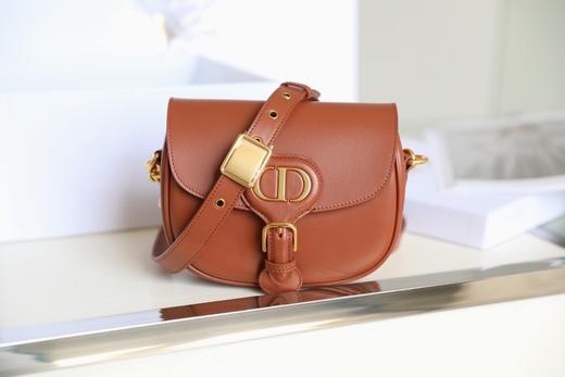 D家 Bobby 磁性扣环搭配装饰性CD扣光面牛皮革 单肩斜挎包D家 商品图5