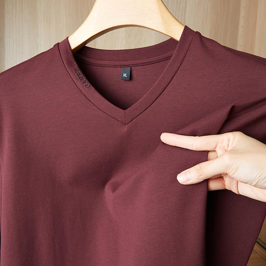 【新款DPF】大依优型大码长袖T恤V领休闲加肥加大上衣男士胖子体恤打底 商品图1