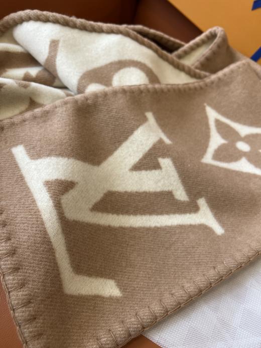 驴家羊绒锁边秀围巾（奶茶色）正品级 商品图7