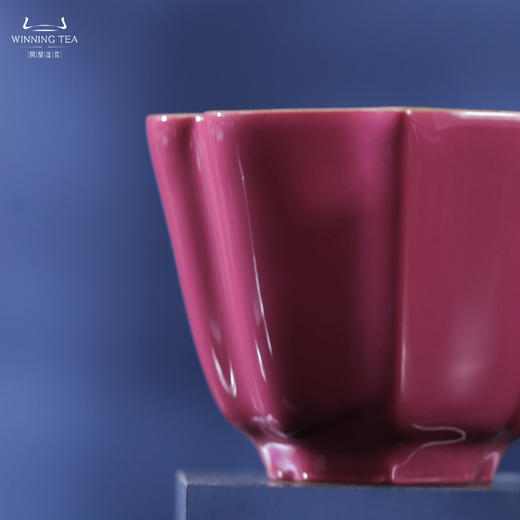 问鼎汝瓷鼎峰系列辛丑胭脂红葵堇杯 商品图3