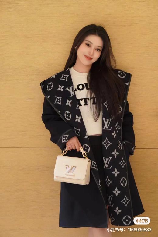 驴家 2023 新款驴家大衣 黑色大花  长款/短款 商品图1