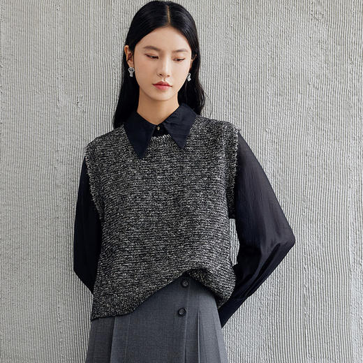 玳莎无袖圆领针织背心女2024年秋季新款毛边高级感设计感外搭上衣  EC33001 商品图1