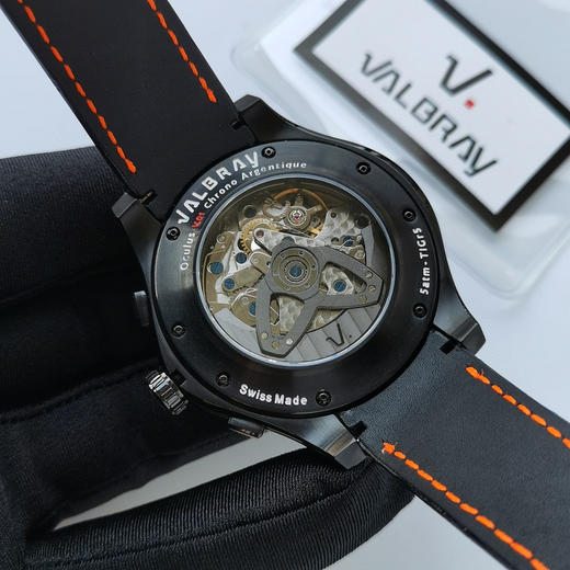 NOOB倾心巨作‼️TNK出品新上市 
域名为腕表界中的“魔术师”『百年限量』leica/徕卡100周年Valbray EL1手腕表 瑞士钟表制造商Valbray将镜头光圈概念融入腕表设计 商品图8