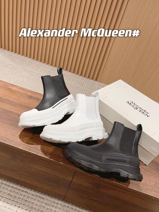 麦**昆   厚底切尔西靴 真的太香了  好看 四季都可以穿的 商品图1