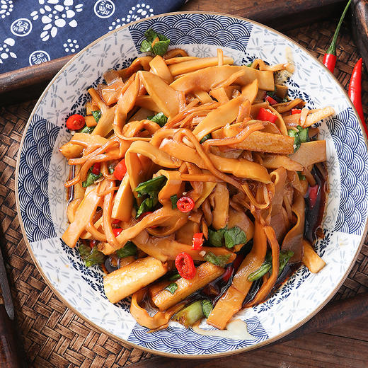 康在此 糯米笋 免切笋丝 精选春笋笋尖 鲜脆爽口 浓郁笋香 248g/袋 商品图1