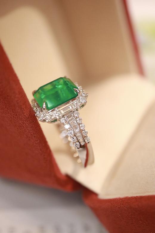 3.46ct 祖母绿戒指 商品图0