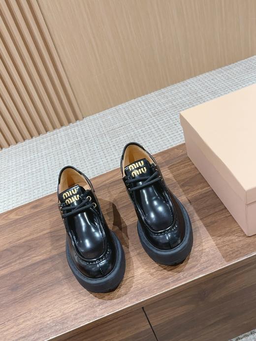 谬家  厚底绑带乐福鞋 增高神器 鞋舌压印金色logo(HD) 商品图2